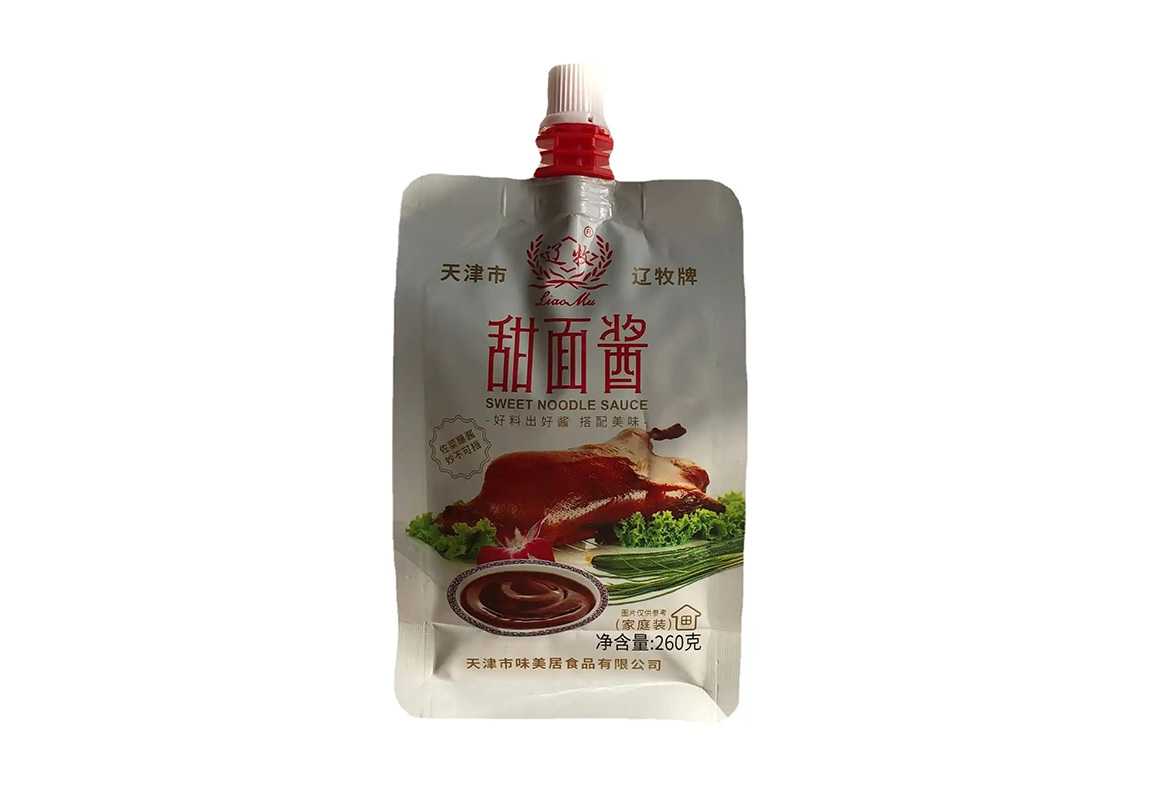 甜面醬包裝革新者 —— 全自動自立吸嘴袋灌裝旋蓋機,高效賦能食品工廠量產