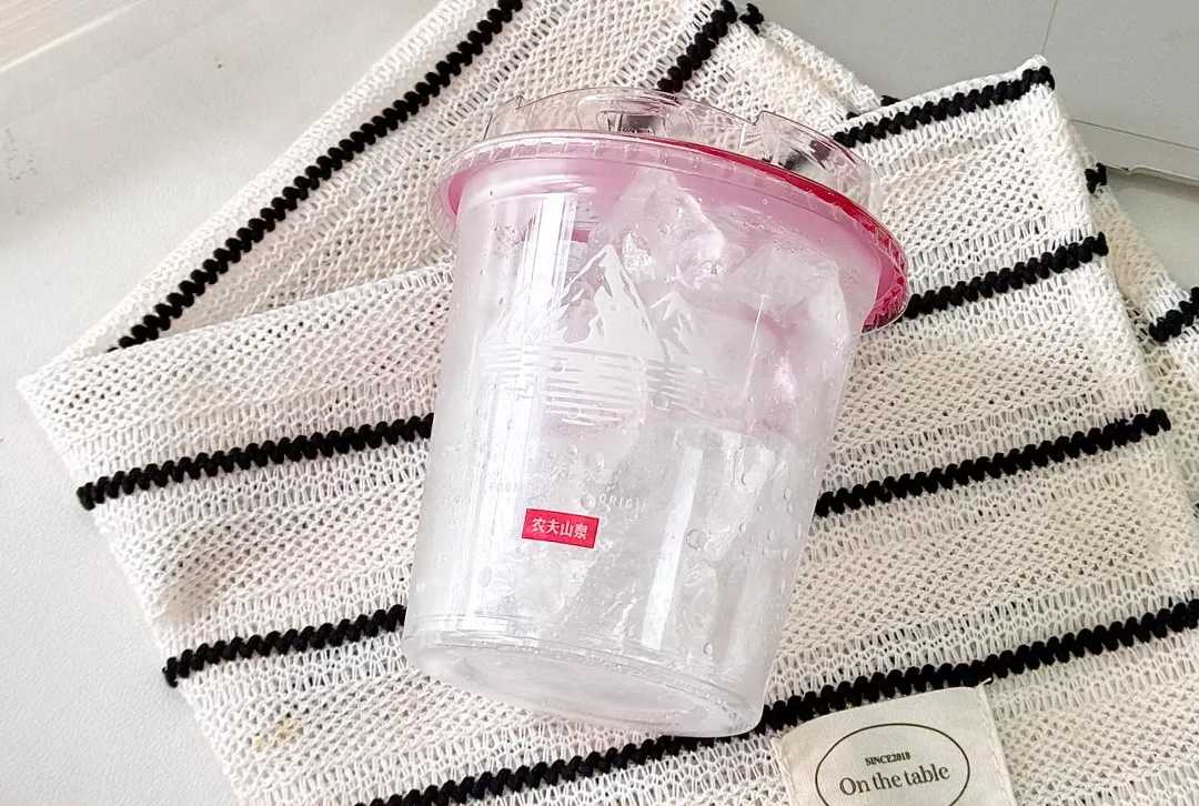 專為量產而生!呂工機械推出柔性化全自動食用冰杯灌裝系統